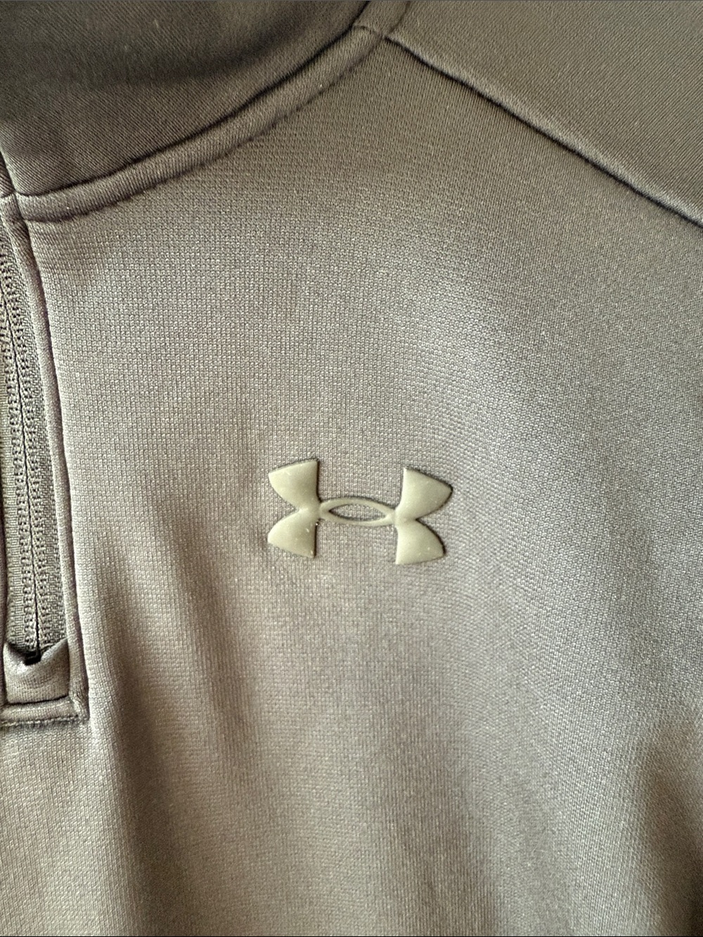 Under Armour Black Quarter Zip Pullover Jacket - Picture 2 of 7
